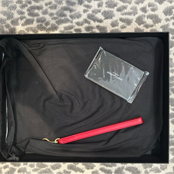 Yves Saint Laurent Red Quilted Clutch - Picture 7 of 12